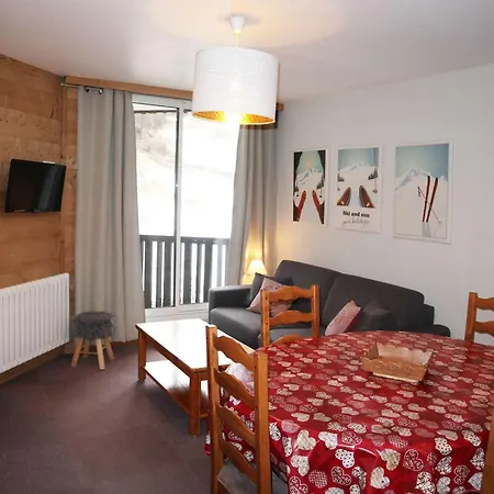 Apartment Accueillant Pour 6 Personnes Au Coeur Des Orres - Fr-1-322-18